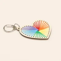 Cotton Twist Heart Keyring Craft Kit – tikitav südamega võtmehoidja 4+ Plastivaba tikkimiskomplekt lastele