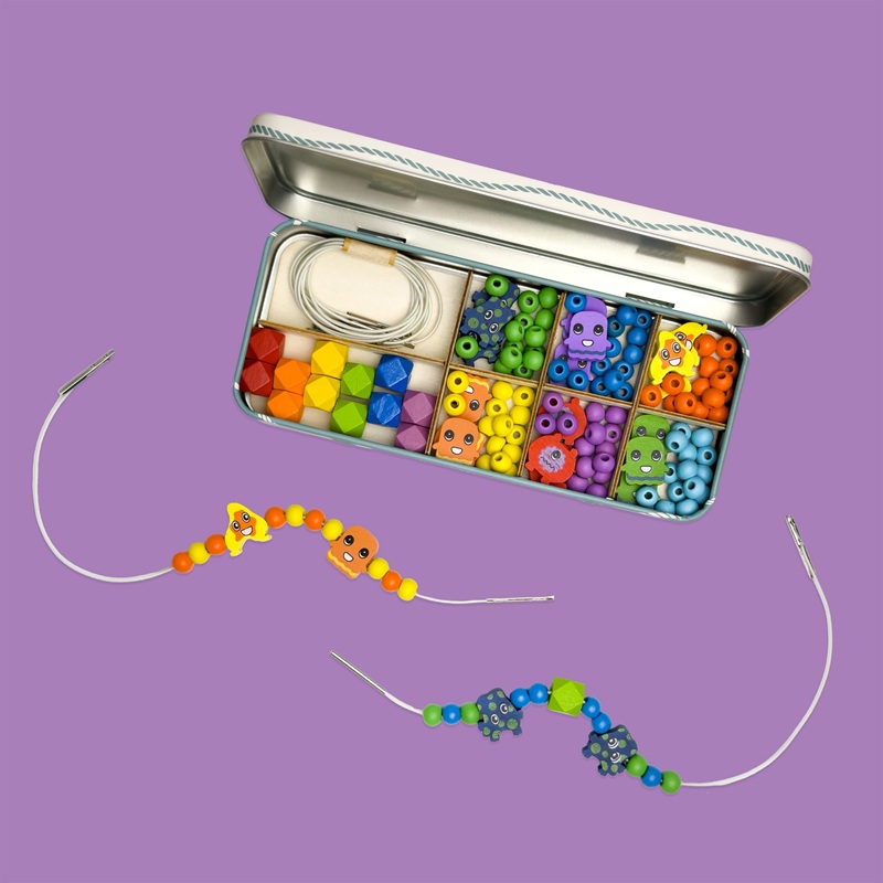 Cotton Twist Monsters Bracelet Bead Kit – kollidega käevõru helmeste komplekt