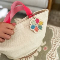 Cotton Twist Keyring Craft Kit – tikitav võtmehoidja Plastivaba tikkimiskomplekt lastele