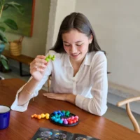 Kaasaskantava karbiga SmartGames Deluxe IQ Ring loogikamäng