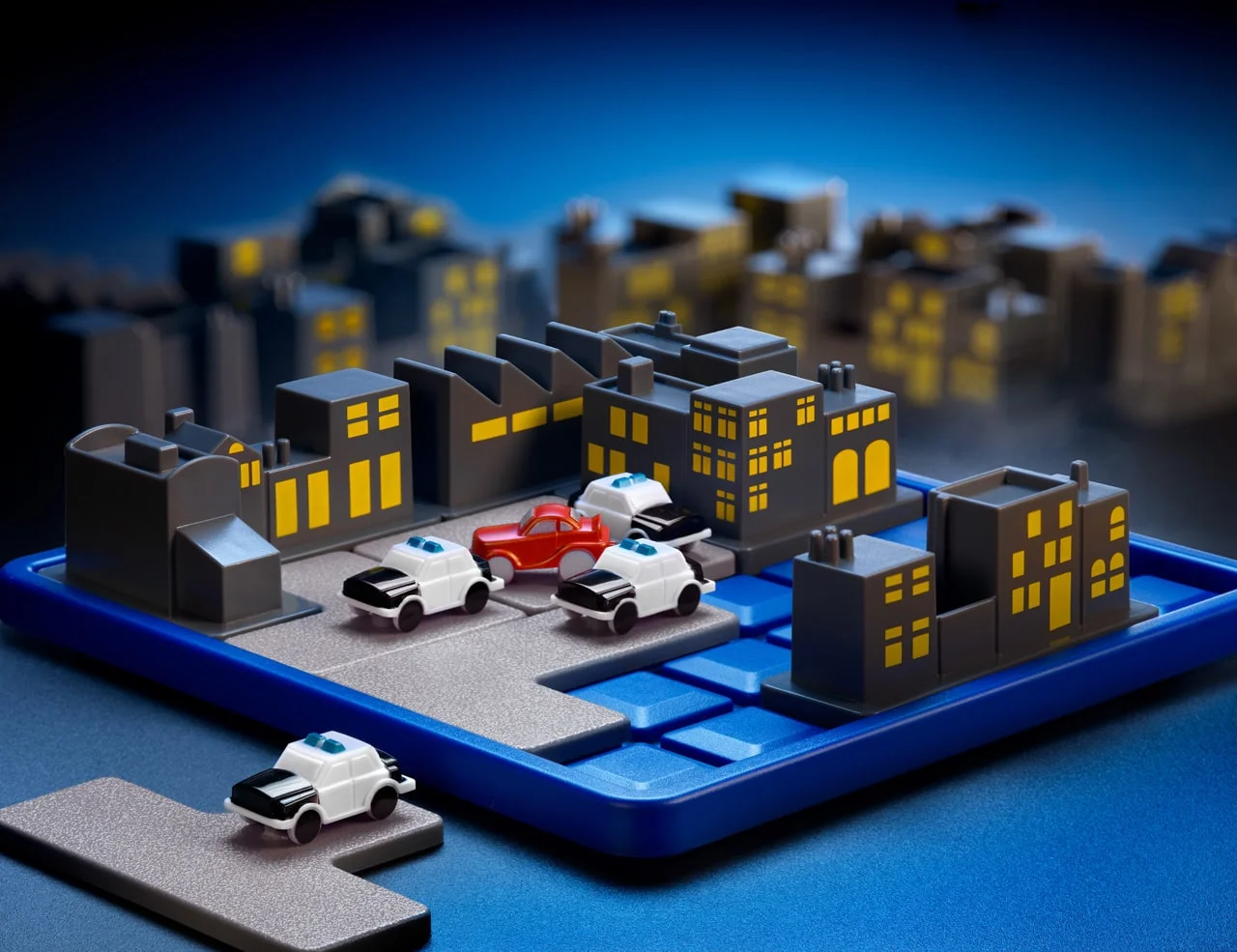 Smartgames loogikamäng Road Block Teetõke kaasaskantava karbiga reisile