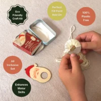 Cotton Twist jõuluvana pom-pom kaunistuse meisterdamiskomplekt
Laste jõulumeisterdus pom-pom habemega jõuluvana tegemiseks Cotton Twist jõuluvana pom-pom kaunistuse meisterdamiskomplekt Laste jõulumeisterdus pom-pom habemega jõuluvana tegemiseks