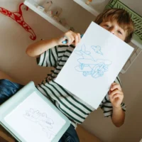 KIDYWOLF KIDYDRAW-PRO valgustahvel lastele joonistamiseks Kahepoolne A4 joonistustahvel tähtede ja numbrite harjutamiseks
