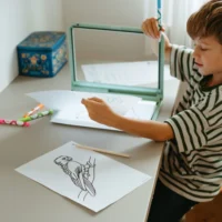 KIDYWOLF KIDYDRAW-PRO valgustahvel lastele joonistamiseks Kahepoolne A4 joonistustahvel tähtede ja numbrite harjutamiseks