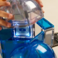 Cleverclixx Space Mission magnetklotsid 47 tk Kosmoseteemaline Cleverclixx magnetklotside komplekt valgusega ja kumerklotsidega