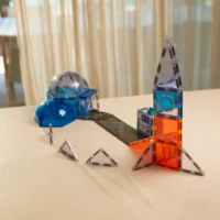 Cleverclixx Space Mission magnetklotsid 47 tk Kosmoseteemaline Cleverclixx magnetklotside komplekt valgusega ja kumerklotsidega