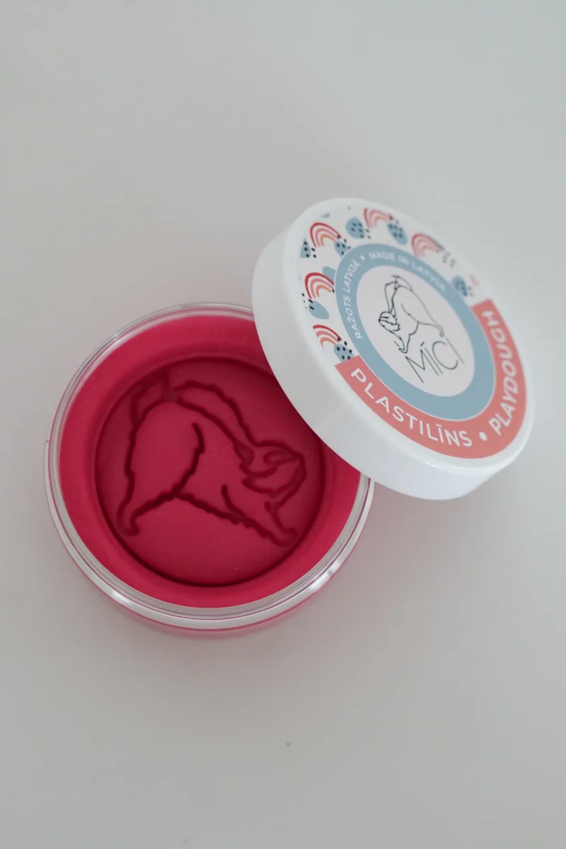 MICI voolimiskomplekt plastiliinide ja vormidega